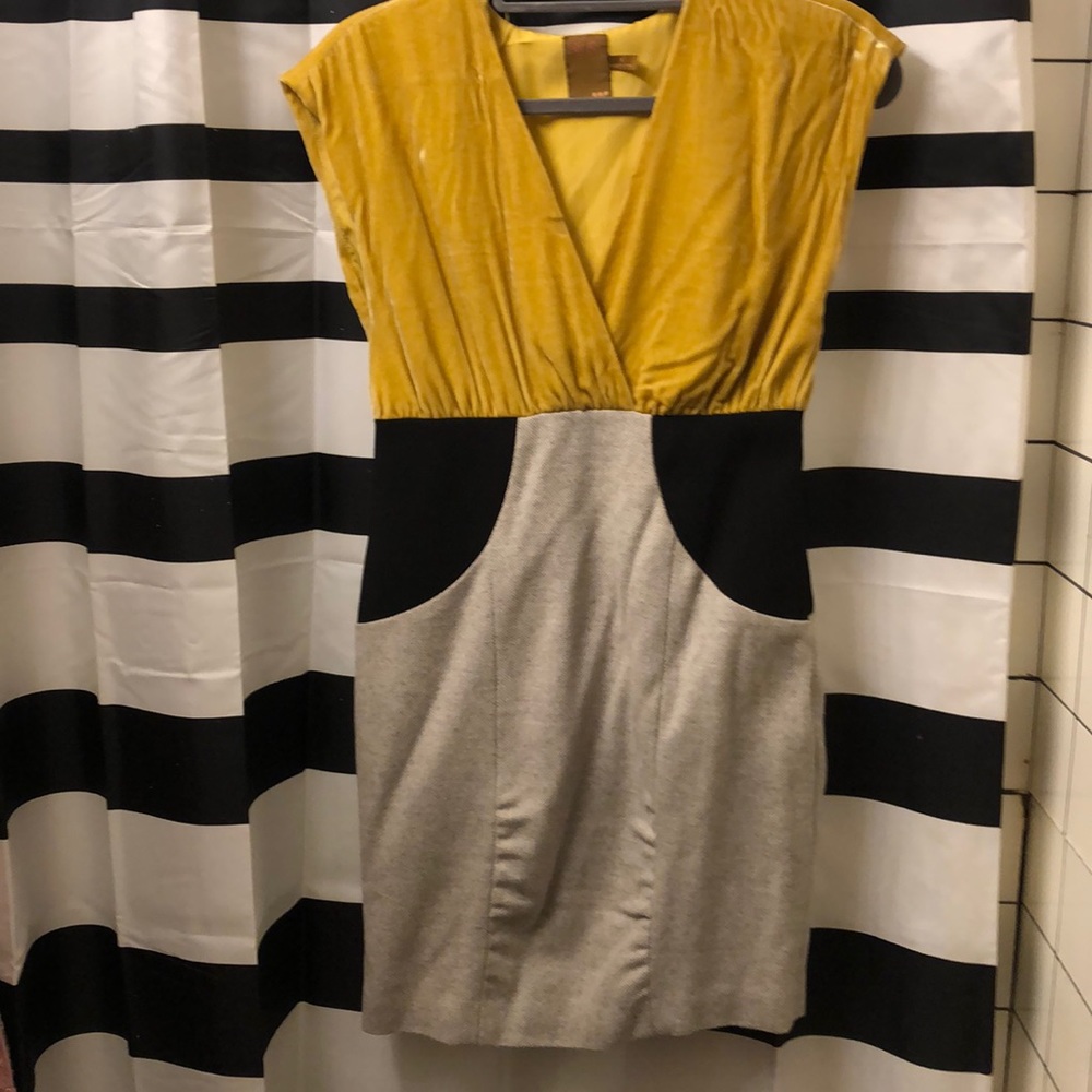 Ali Ro velvet and tweed dress. Size 4